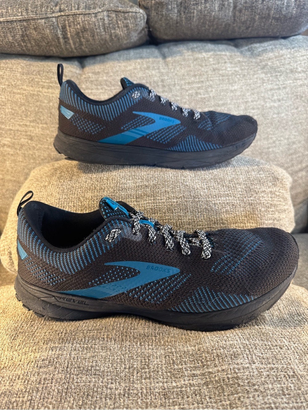 Brooks Revel 5 Black/Blue Men's Running Shoes 1103741D091 Size US 12